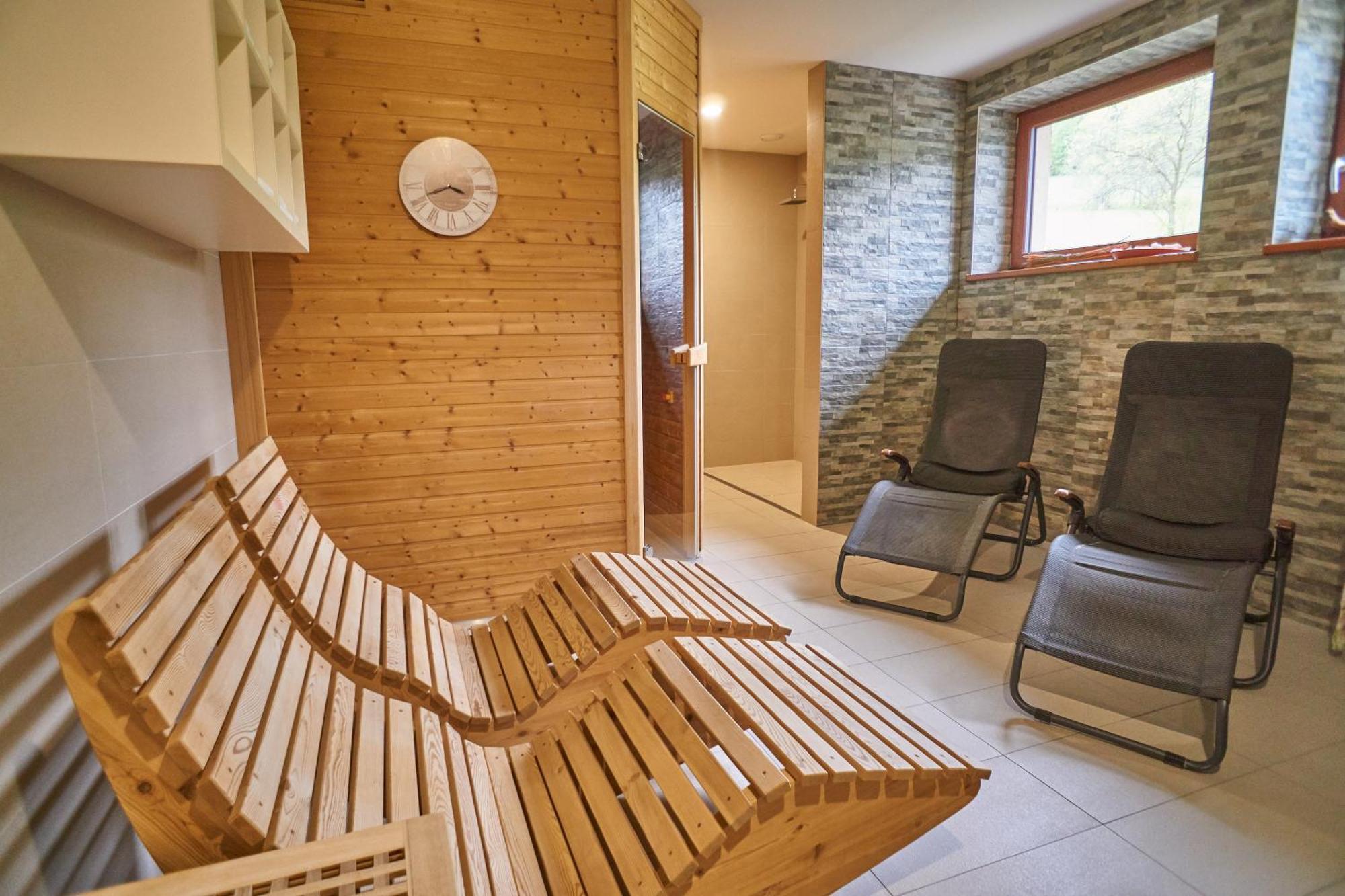 Hotel Toč Lipová-lázně Buitenkant foto